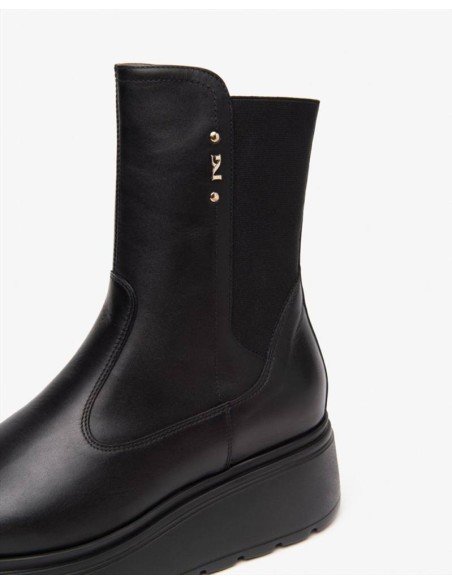 STIVALETTO ELASTICO PELLE -