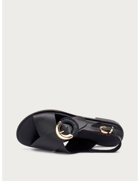 SANDALO IN PELLE NERO CON FIBBIA