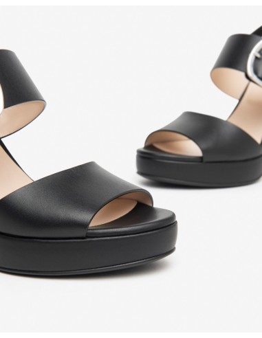 SANDALO TACCO PELLE FIBBIA