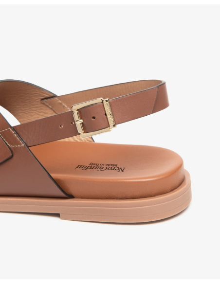 SANDALO BASSO INCROCIO PELLE