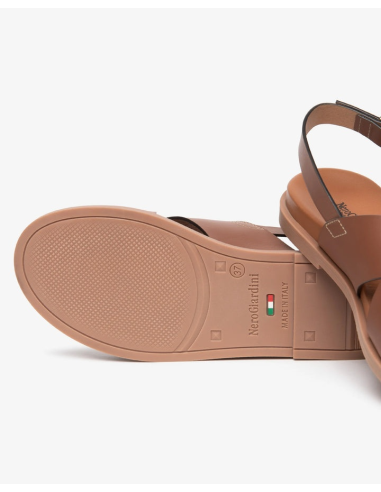 SANDALO BASSO INCROCIO PELLE