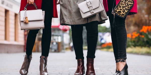 Come abbinare scarpe e borsa: regole di stile da seguire (o infrangere)